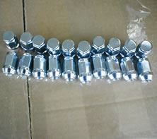 lug nuts